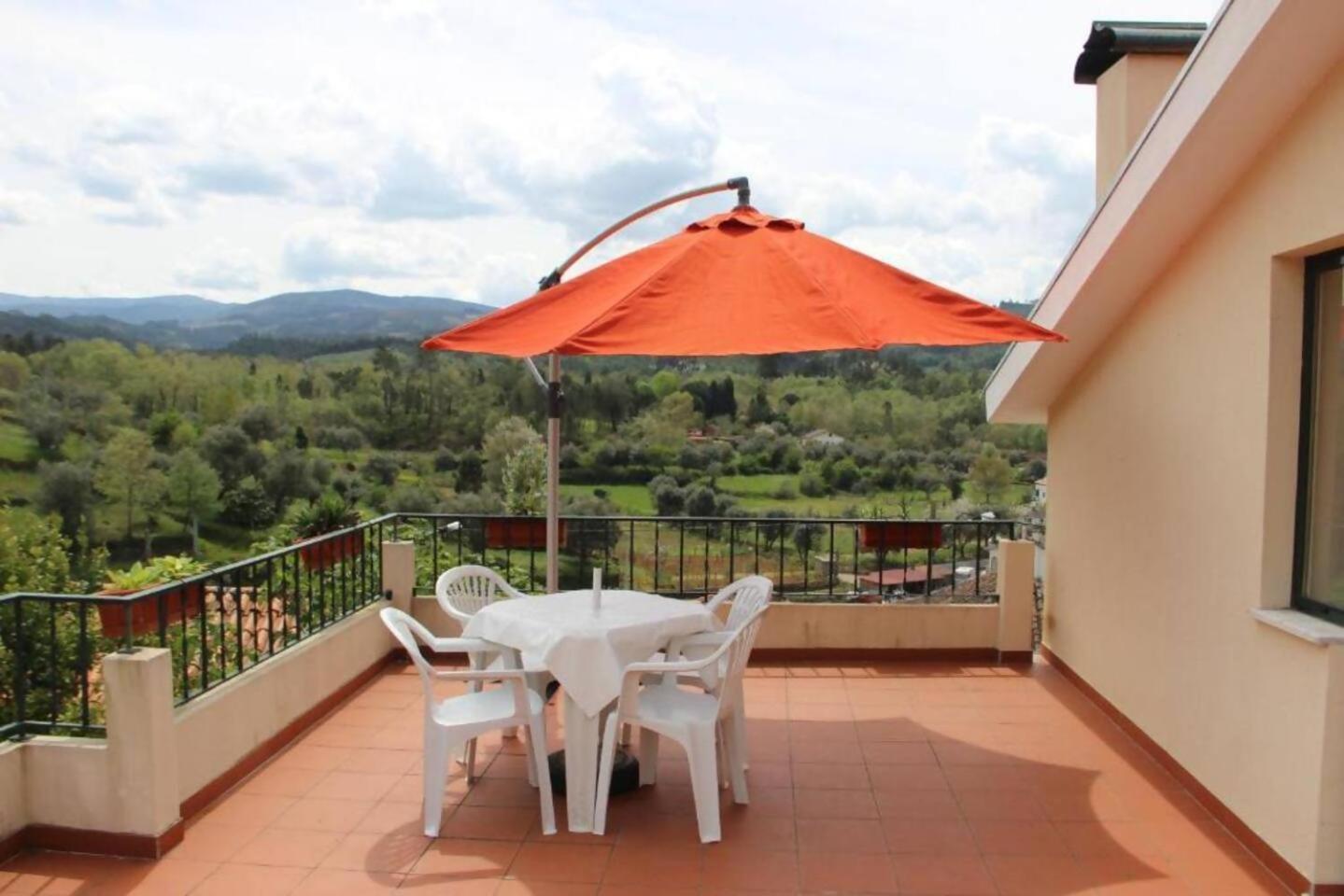 Retiro Na Natureza Casa Com Piscina Digueifel Zewnętrze zdjęcie